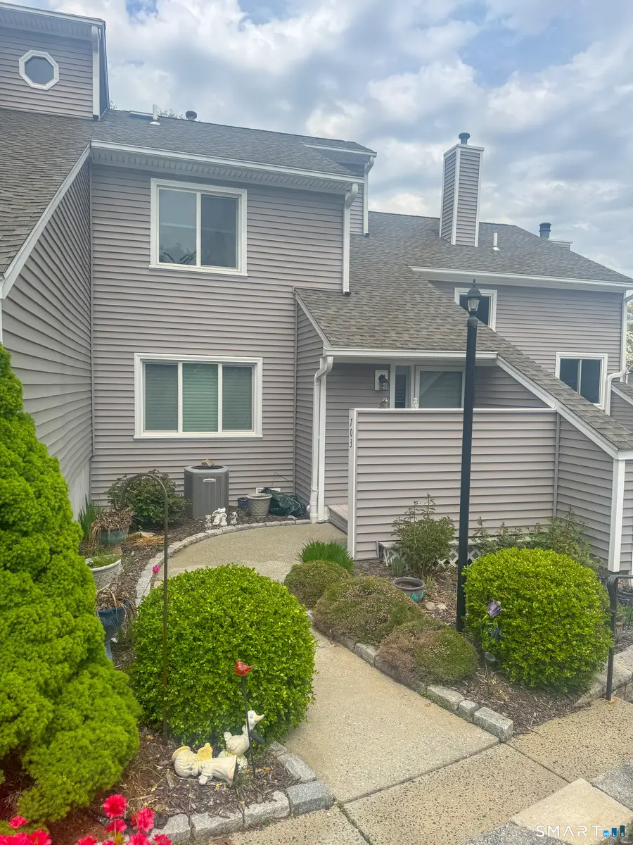 703 Golf Drive #703, East Haven, CT 06512 - #3