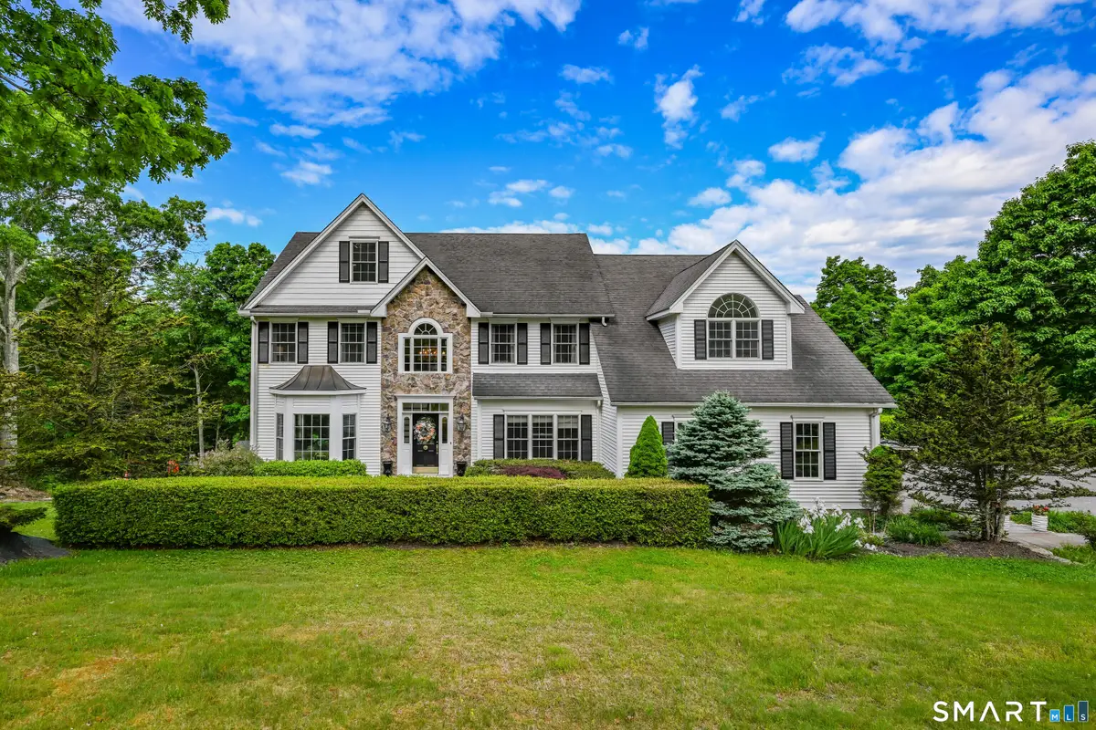 61 Silver Brook Lane, Woodbury, CT 06798 - #1