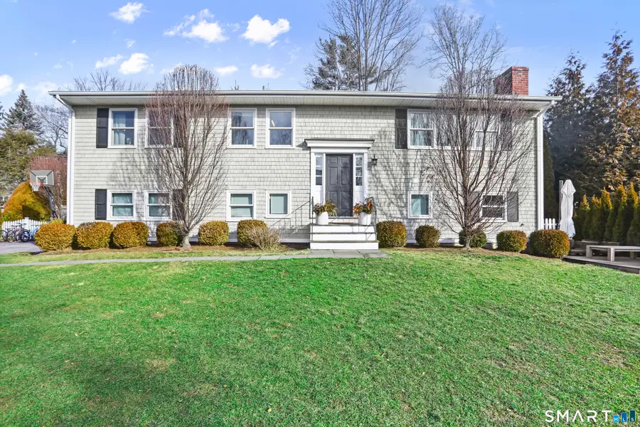 6 Meadowbank Road, Old Greenwich, CT 06870 - #2
