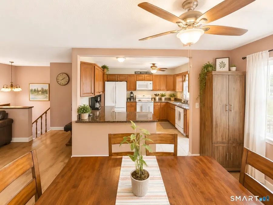 9 Garry Drive, East Haven, CT 06513 - #3