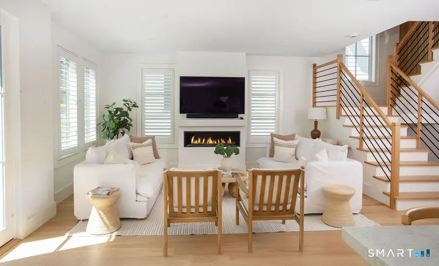 6 Down River Road, New Canaan, CT 06840 - #3