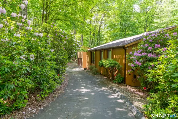 222 Box Mountain Drive, Vernon, CT 06066