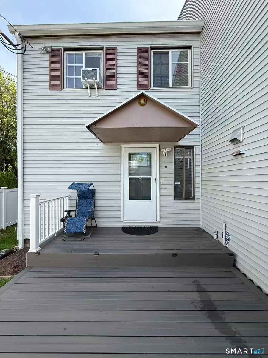 1679 Litchfield Turnpike, Woodbridge, CT 06525 - #2