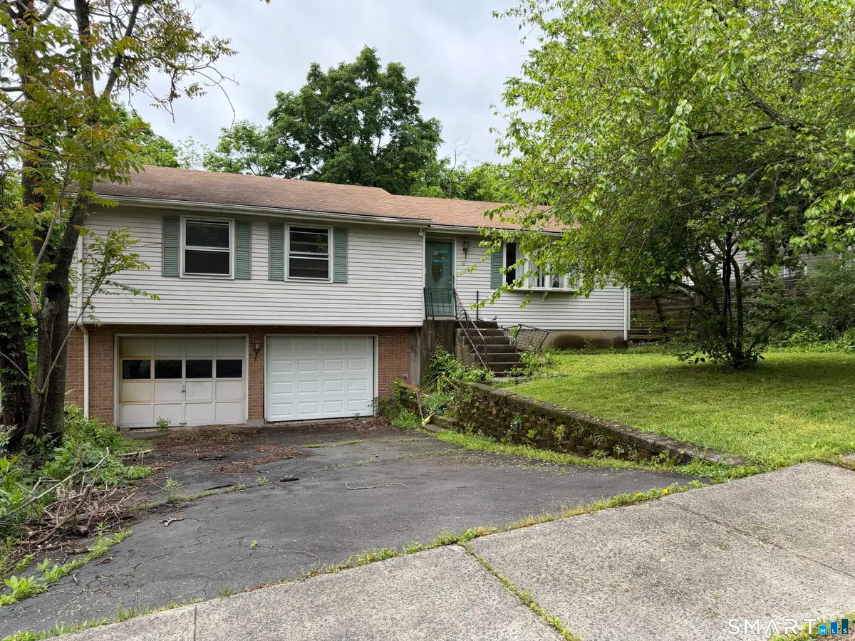 16 Ardmore Street, New Britain, CT 06053 - #1