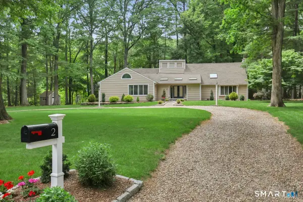 2 Cricket Lane, Simsbury, CT 06070