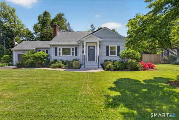 84 Jesswig Drive, Hamden, CT 06517