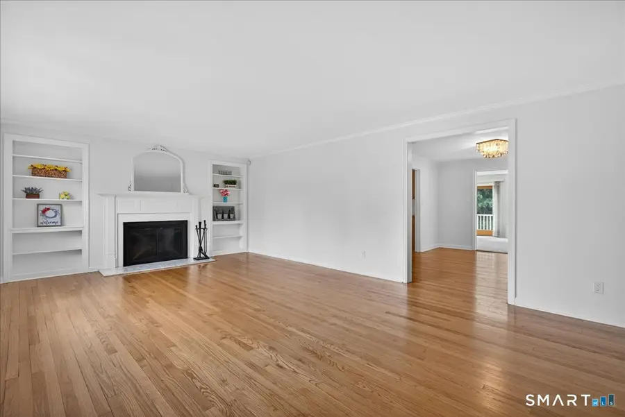 84 Jesswig Drive, Hamden, CT 06517 - #3