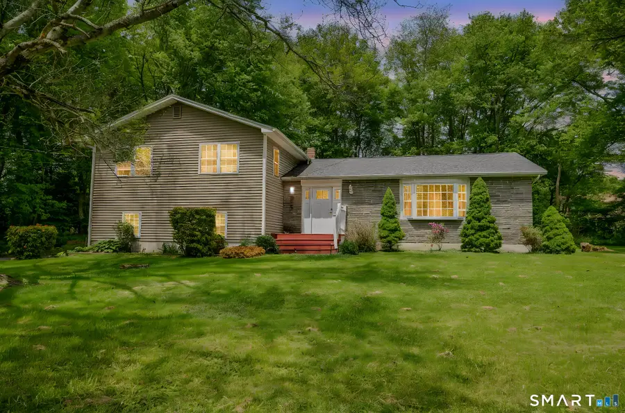 28 Adams Drive, Norwich, CT 06360 - #2