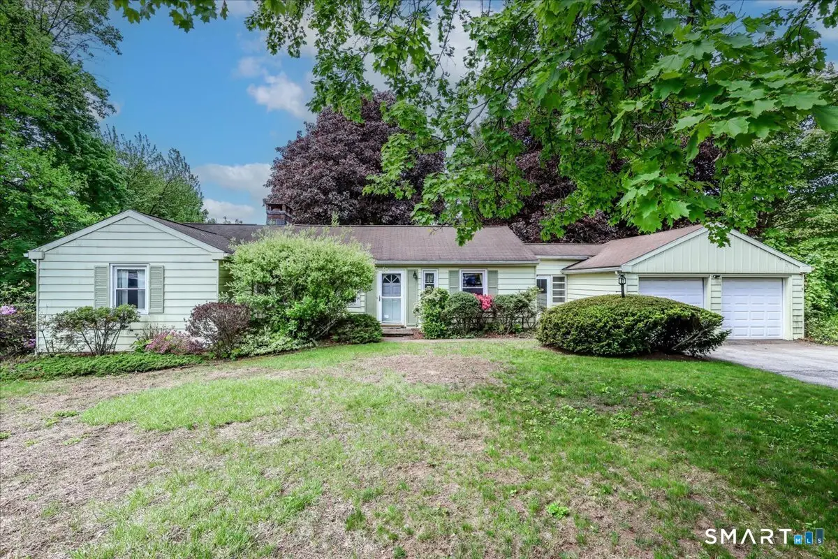 34 Valerie Lane, Danbury, CT 06811 - #1