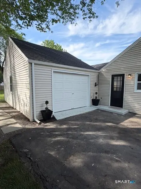 66 Middle Drive, East Hartford, CT 06118 - #2