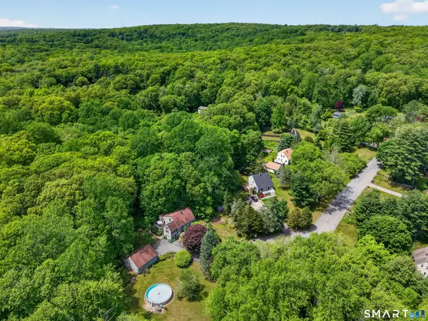 8 Lee Brook Drive, Ledyard, CT 06339