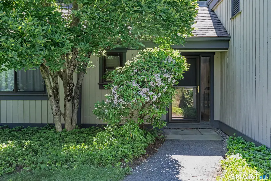 912 Heritage Village #B, Southbury, CT 06488 - #2