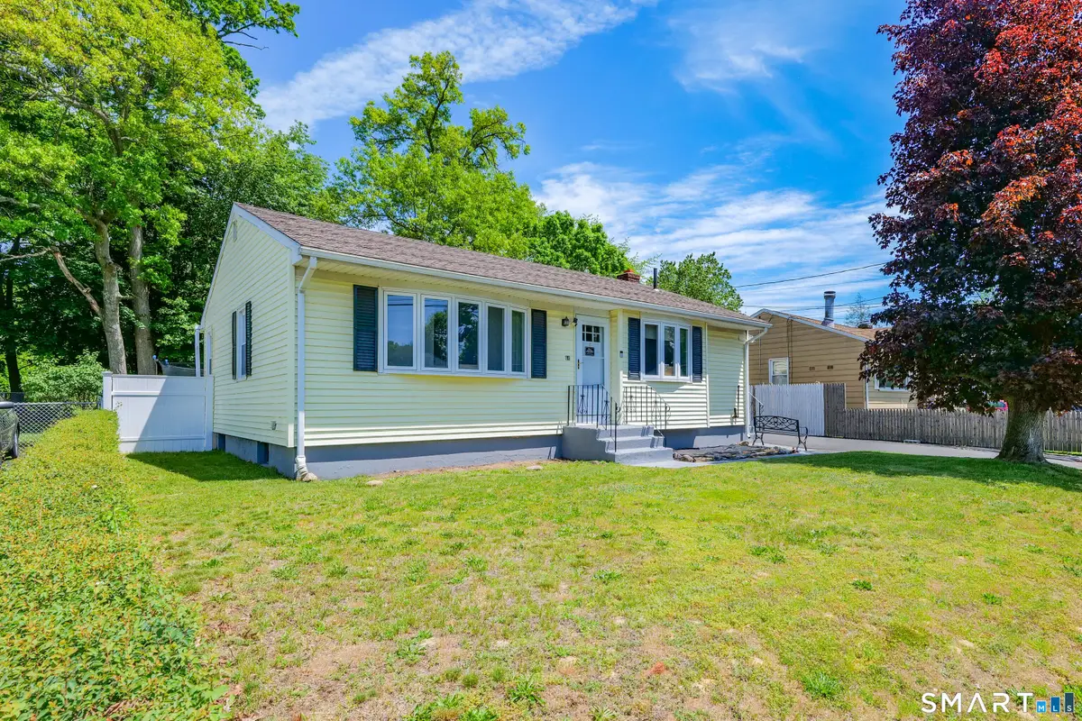 14 Roxbury Road, East Hartford, CT 06118 - #1