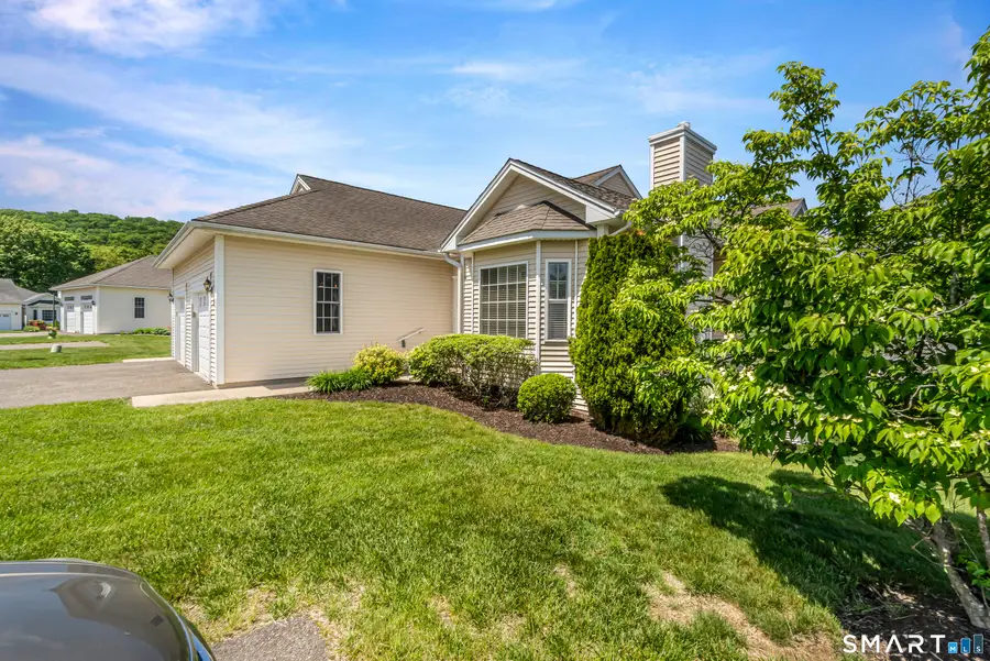 37 September Lane #37, Beacon Falls, CT 06403 - #2