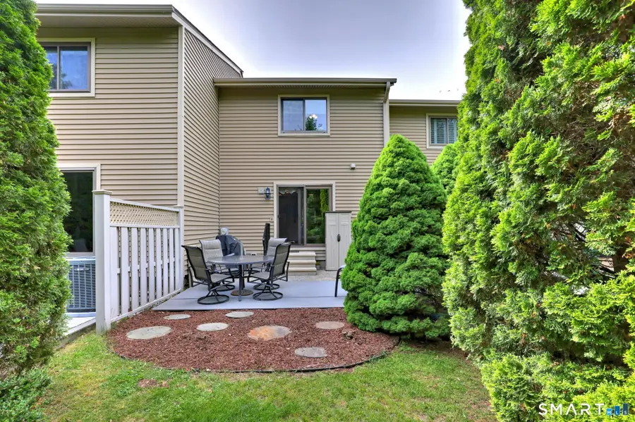 330 Merwin Avenue #D5, Milford, CT 06460 - #3