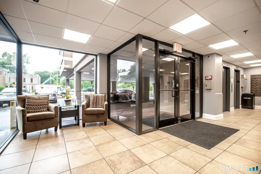 1633 Washington Boulevard #5F, Stamford, CT 06902 - #3