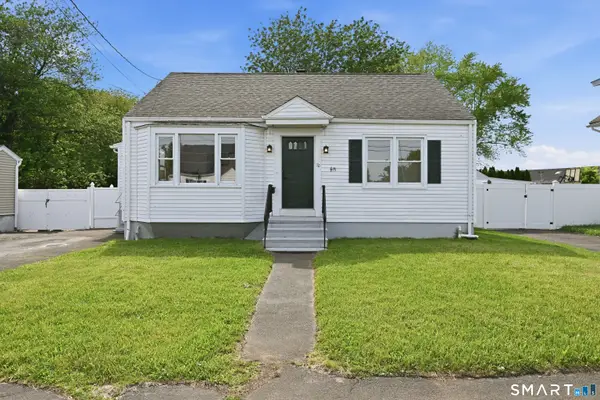 70 Prospect Pl Extension, East Haven, CT 06512