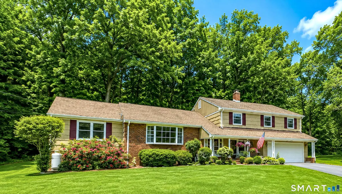 997 Rainbow Trail, Orange, CT 06477 - #1