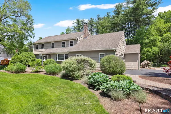 10 Hampshire Lane, Simsbury, CT 06070