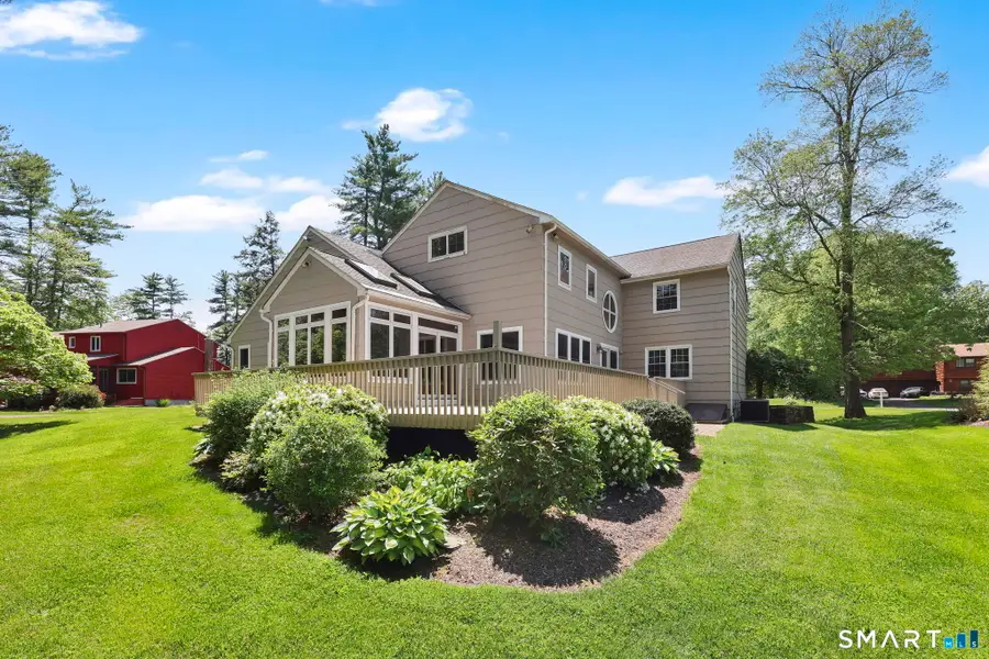 10 Hampshire Lane, Simsbury, CT 06070 - #3