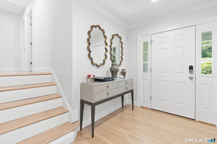 22 Mallard Drive, Greenwich, CT 06830 - #3