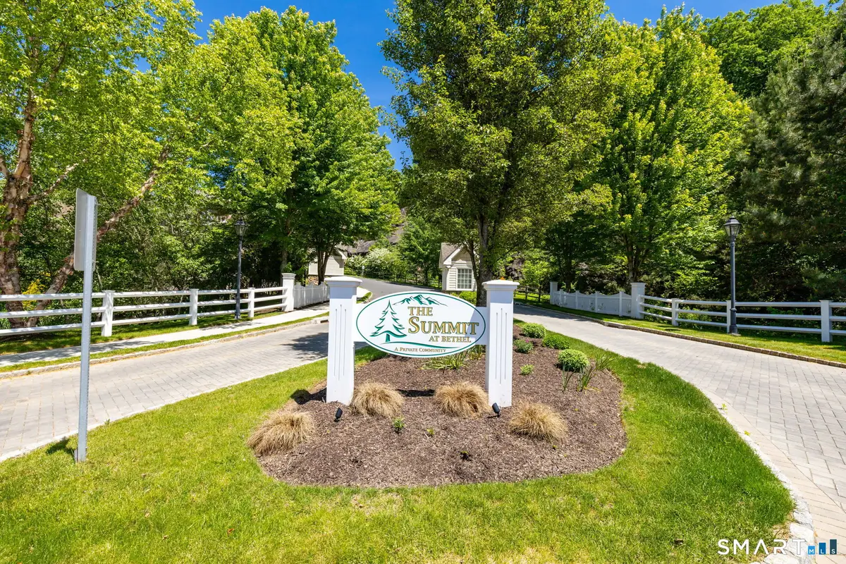 6 Lockwood Circle #6, Bethel, CT 06801 - #1