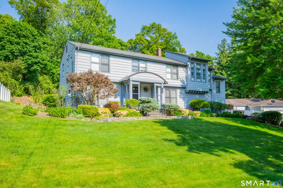 204 Braeside Drive, Hamden, CT 06514 - #2