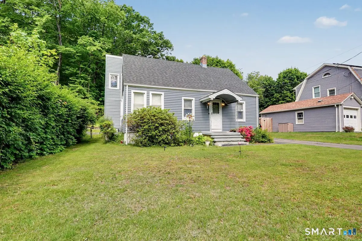 140 Emmett Avenue, Derby, CT 06418 - #1