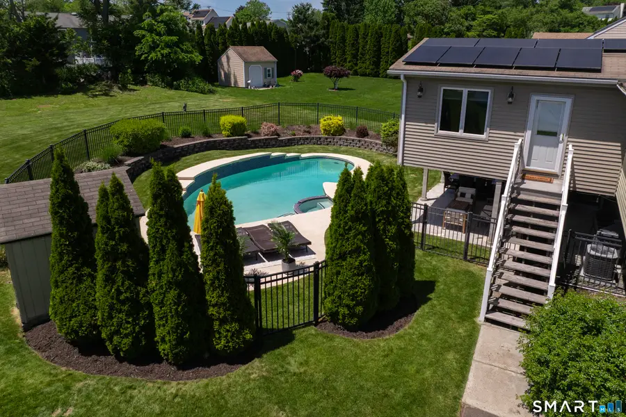 32 Angela Drive, East Haven, CT 06512 - #2