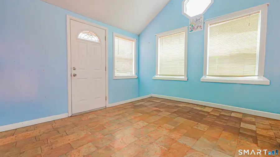 114 Highland Avenue, East Haven, CT 06513 - #3