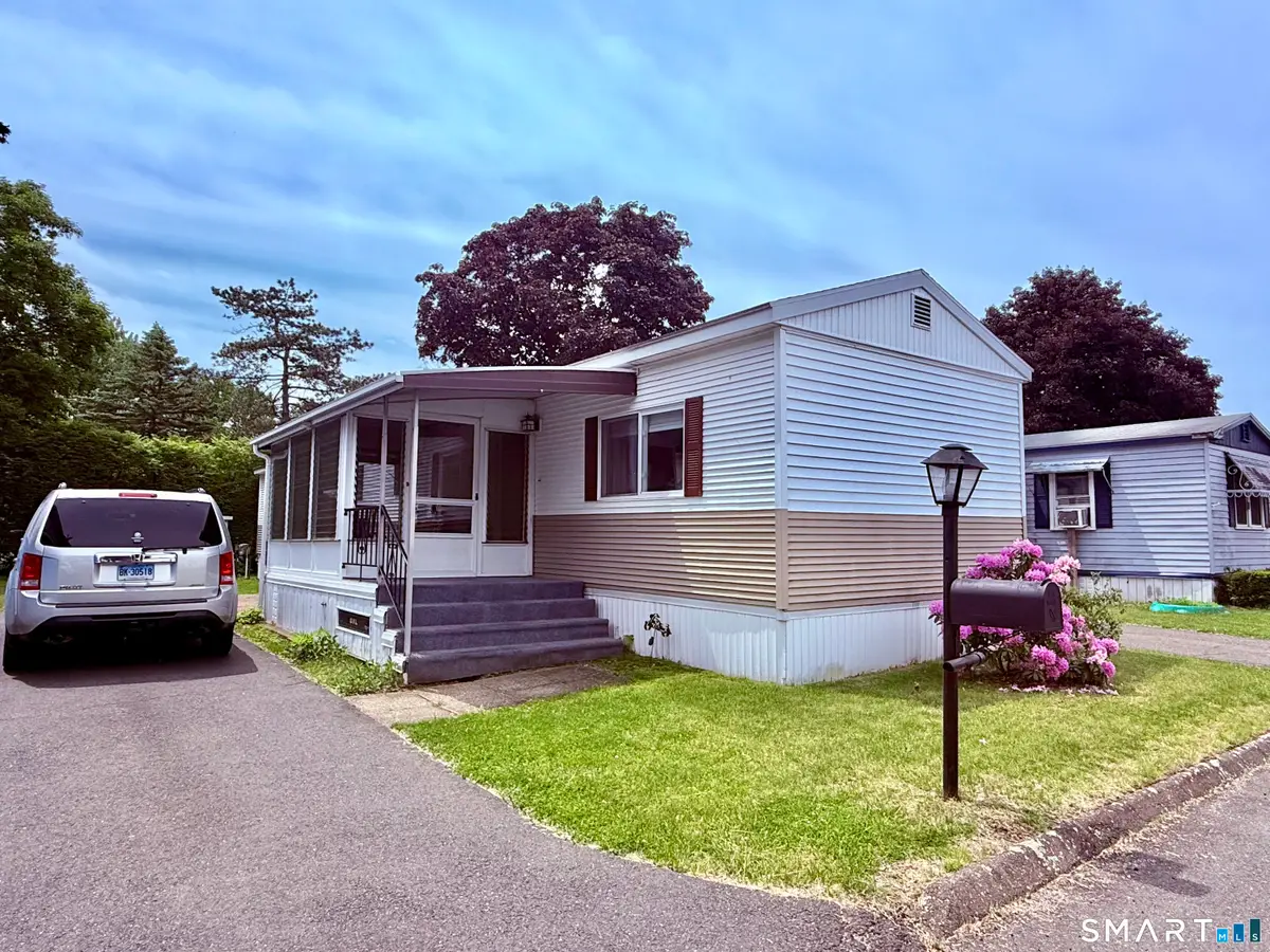 14 Arapaho Drive, East Hartford, CT 06118 - #1