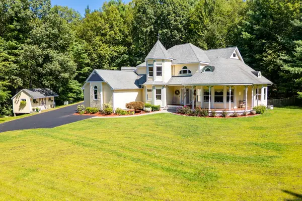 35 Hanson Road, Canton, CT 06019