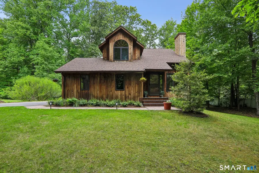 31 Cortland Drive, New Milford, CT 06776 - #2