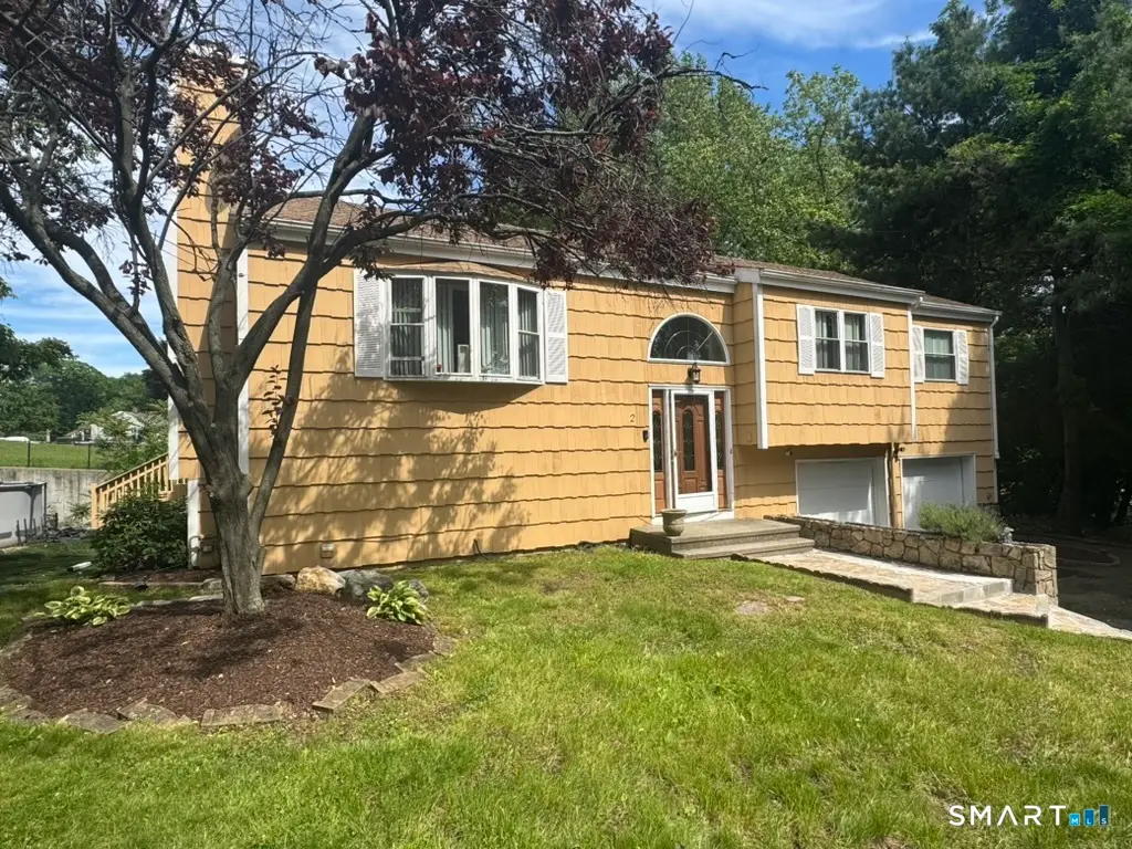 2 Chatham Terrace, Bridgeport, CT 06606 - #1