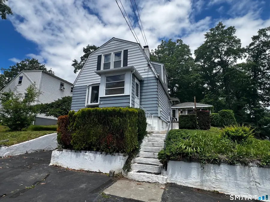 17 Ridgeview Road, Meriden, CT 06451 - #2