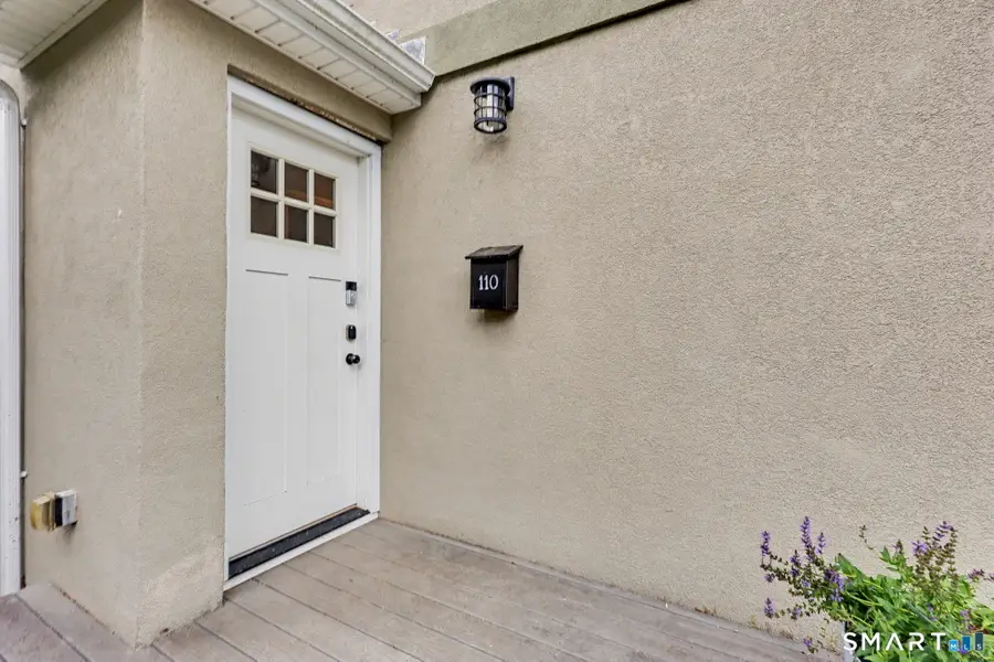 110 Lakeview Terrace, New Haven, CT 06515 - #2