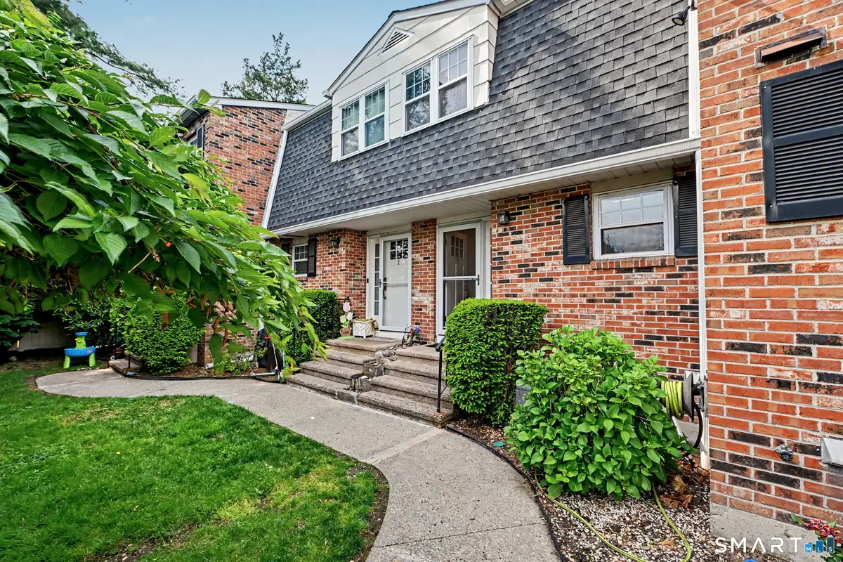 19 Colonial Road #8, Stamford, CT 06906 - #1