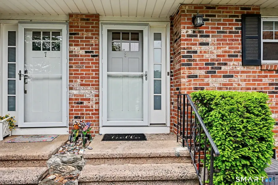 19 Colonial Road #8, Stamford, CT 06906 - #3