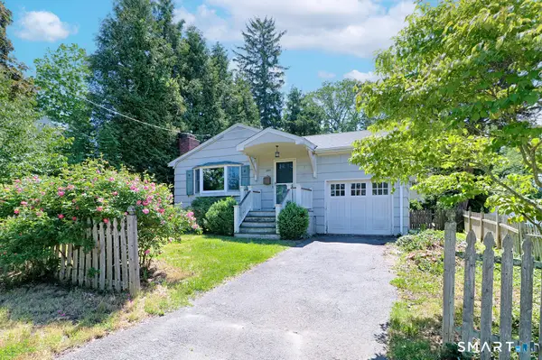 1099 Merritt Street, Fairfield, CT 06825