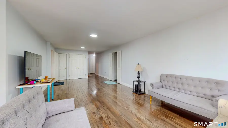 1 Strawberry Hill Court #1H, Stamford, CT 06902 - #2