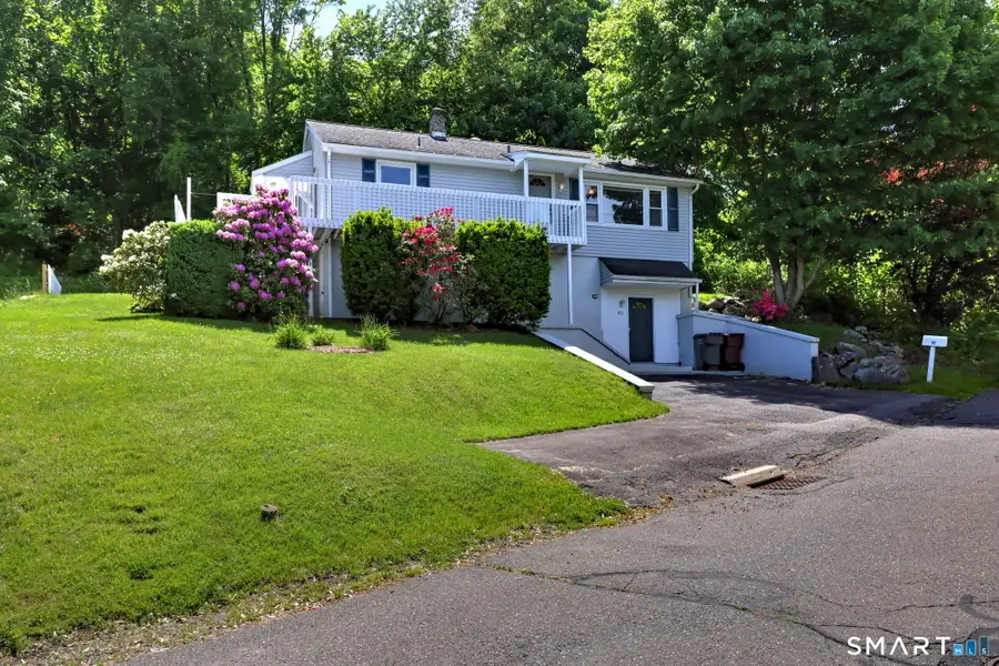 92 Melbourne Court, Naugatuck, CT 06770 - #2
