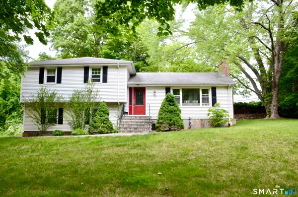 199 Forest St Extension, Hamden, CT 06518