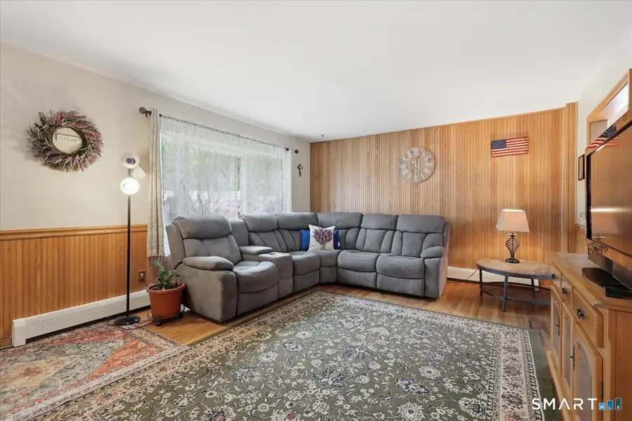 31 Iron Street, Ledyard, CT 06339 - #3