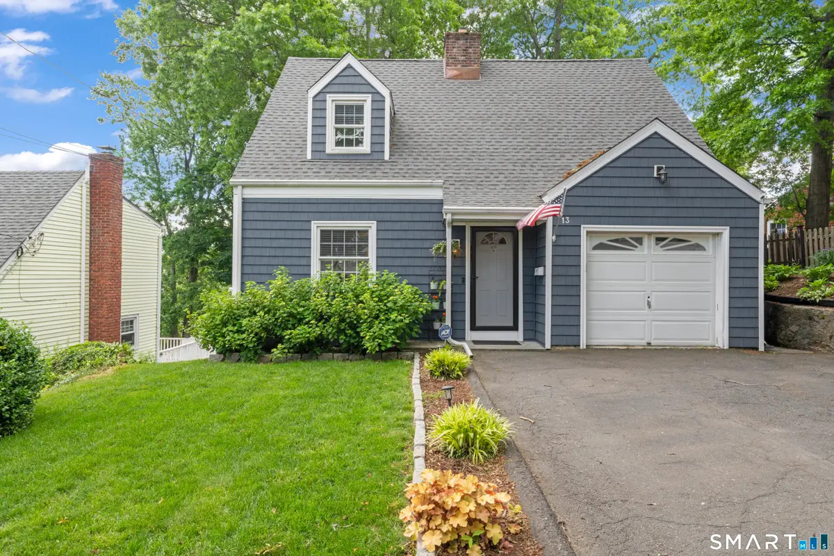 13 Hamilton Avenue, Stamford, CT 06902 - #1