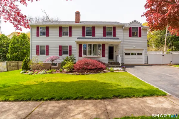 105 Meadow Wood Road, Stratford, CT 06614