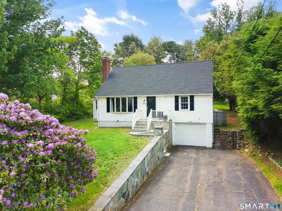 21 Lone Oak Avenue, Wolcott, CT 06716 - #2