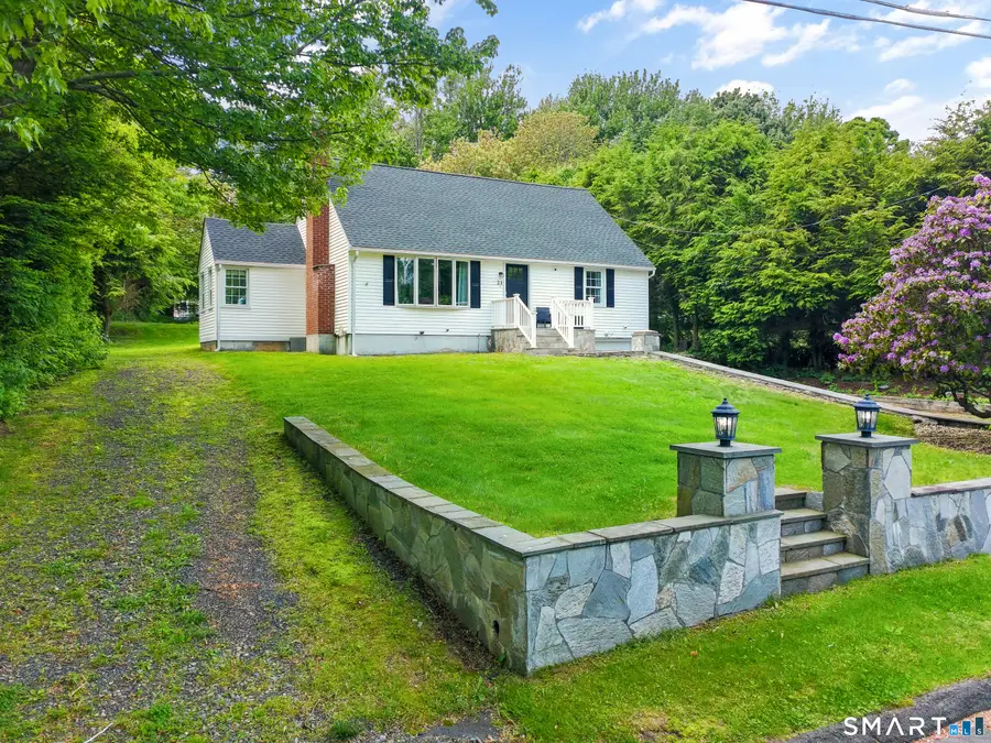 21 Lone Oak Avenue, Wolcott, CT 06716 - #3
