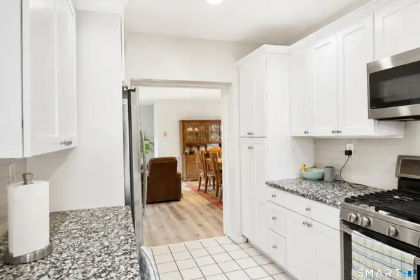 779 Prospect Avenue #15, West Hartford, CT 06105