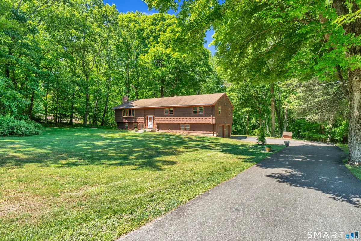 122 Fresh Meadow Drive, Trumbull, CT 06611 - #1