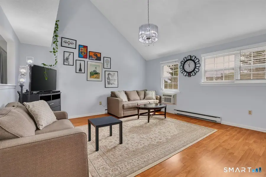 1231 Washington Street #2, Middletown, CT 06457 - #3